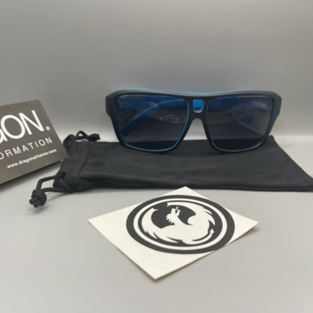Two New Dragon Brand Glasses - Picture 4 of 11